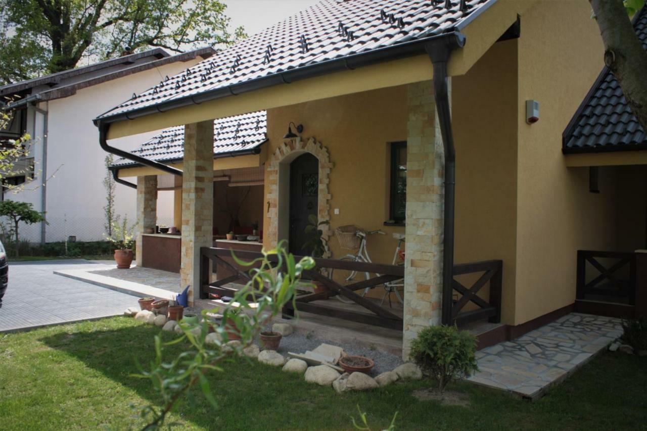 Guesthouse Silvani Kruševac Zewnętrze zdjęcie